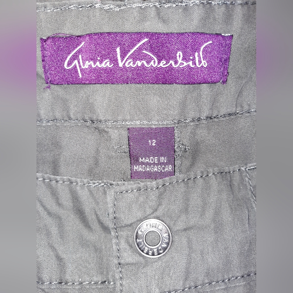Women's Gloria Vanderbilt Gray Capris Size 12 excellent used condition - Picture 7 of 10